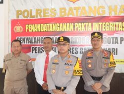 AKBP Singgih Hermawan, Pimpin Penandatanganan Integritas Anti Narkoba Di Jajaran Mapolres Batang hari