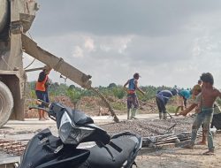 MASYARAKAT ANTUSIAS, DALAM PROSES PEMBANGUNAN JALAN COR BETON