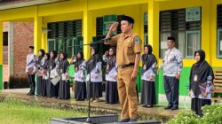 Kades Pasar Terusan Memperingati Hari Guru Nasional, bersama Keluarga Besar Madrasah Aliyah Negeri 3 Batang Hari