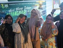 Zulva Fadhil Kunjungu Stand UMKM di Batanghari Expo