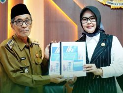 Paripurna DPRD Penyampaian Nota Pengantar Ranperda Tentang Penyertaan Modal Pemerintah Kabupaten Batang Hari