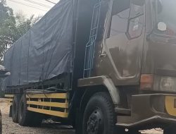 Tronton Batubara Sarolangun Nekat Terobos Jalur Umum di Batanghari, Warga Murka: “Aturan Cuma Hiasan, Hukum ke Mana?”