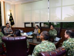 Pangdam XX/TIB Kunjungi Kapolda Jambi, Bahas Perkembangan Kamtibmas di Provinsi Jambi