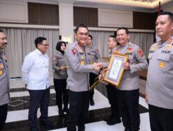 Polda Jambi Tingkatkan Pelayanan Publik Prima, Serahkan Penghargaan WBK